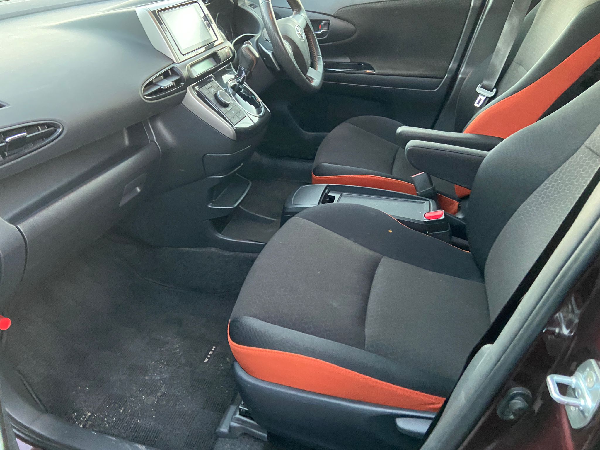 2013 Toyota Wish